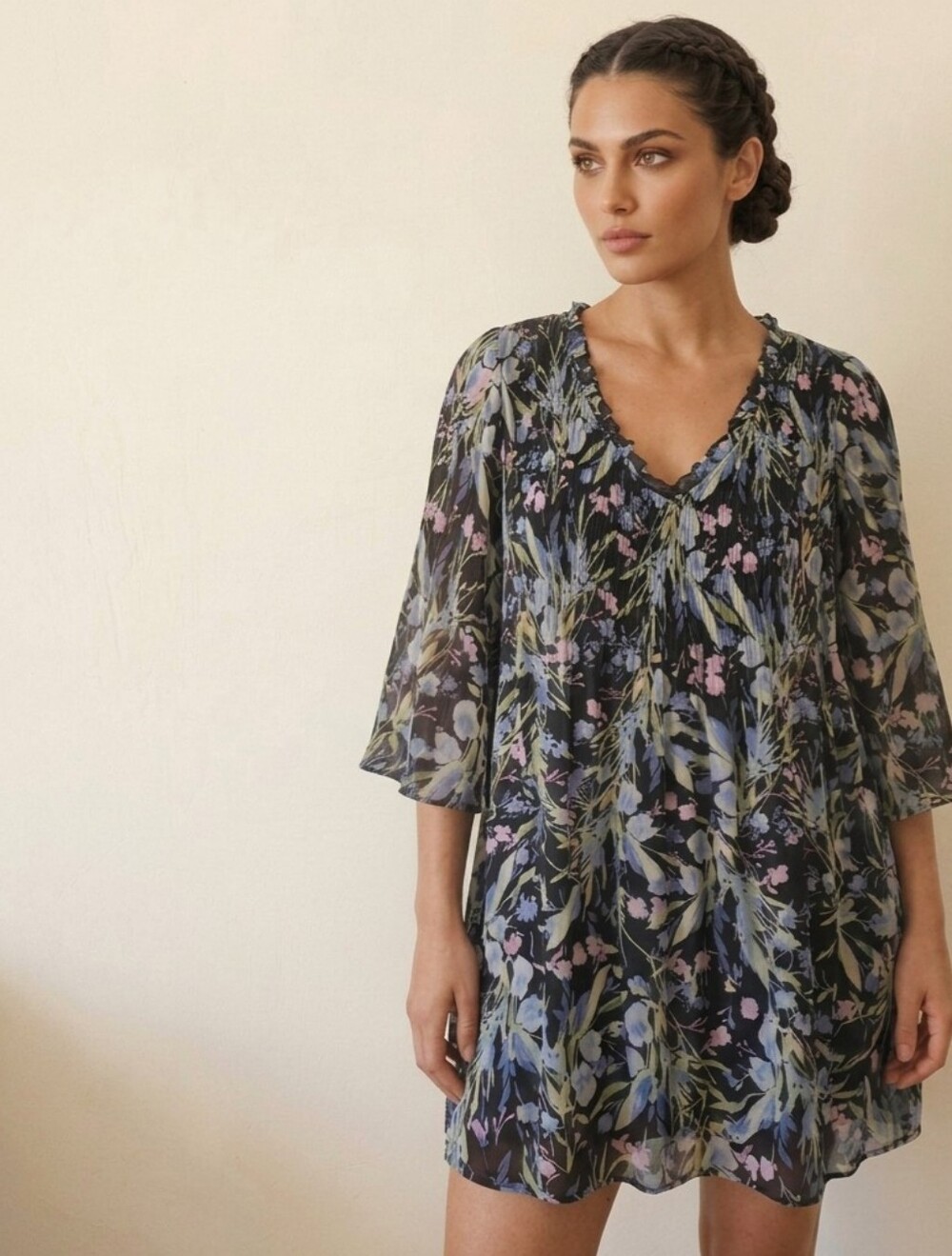 Floral & Ivy Plissé Pleated Floral Mini Dress M NWOT Bell Sleeve Chiffon Lined